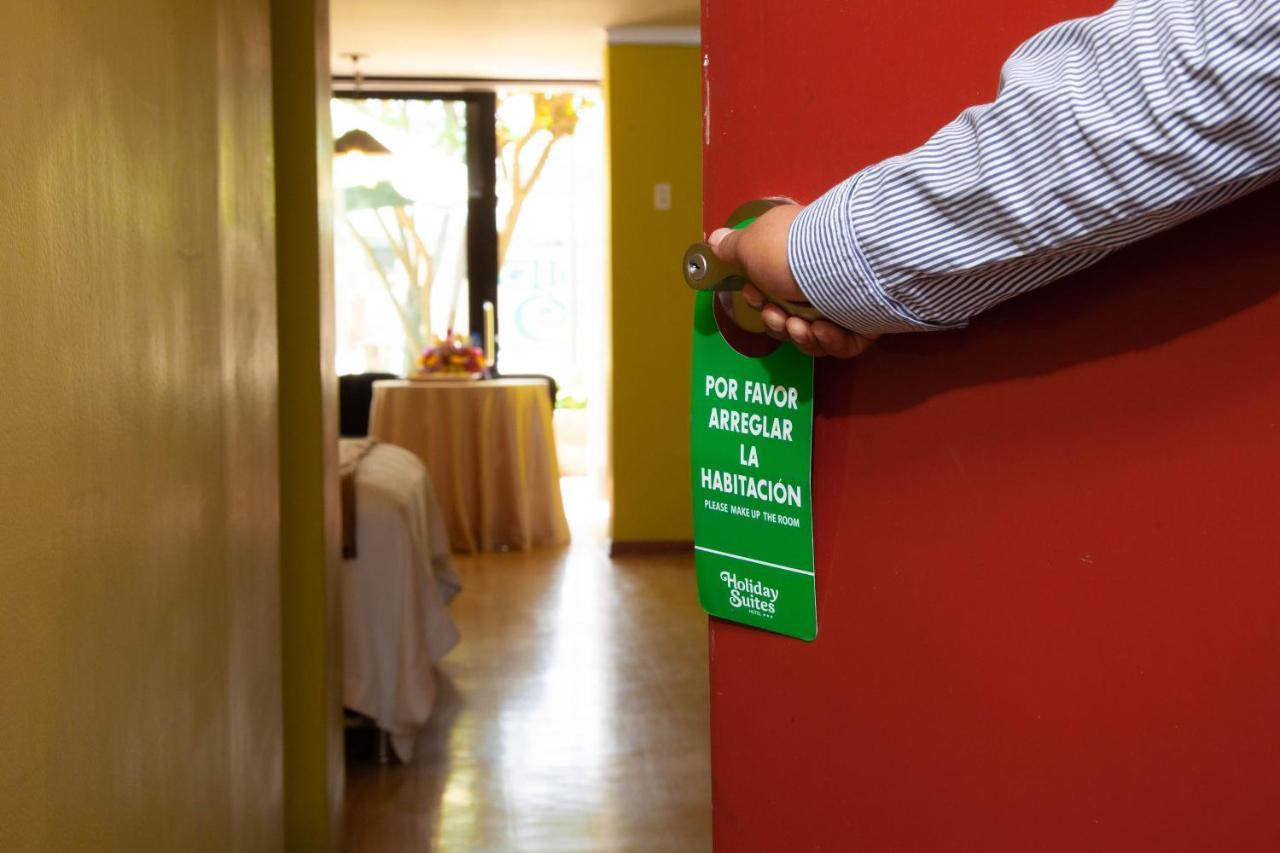 Holiday Suites タクナ エクステリア 写真