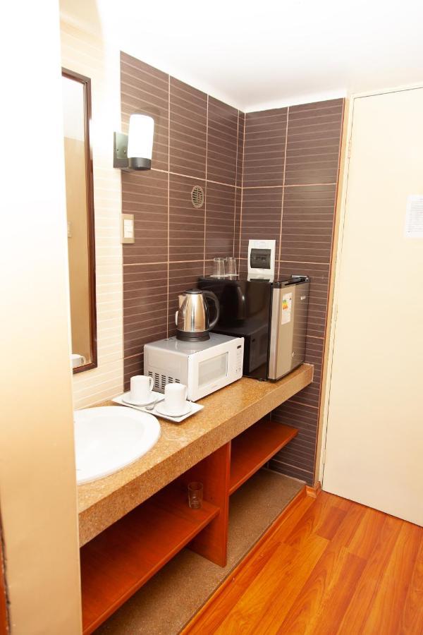 Holiday Suites タクナ エクステリア 写真